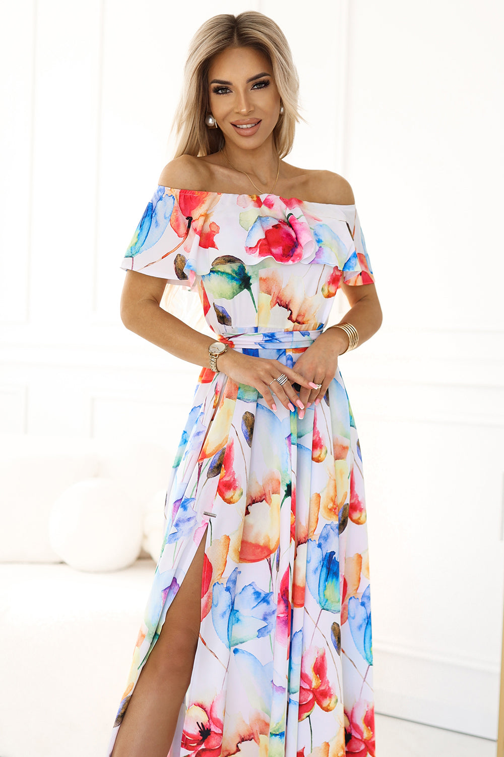 194-5 Long summer dress with a belt - colorful flower pattern ?