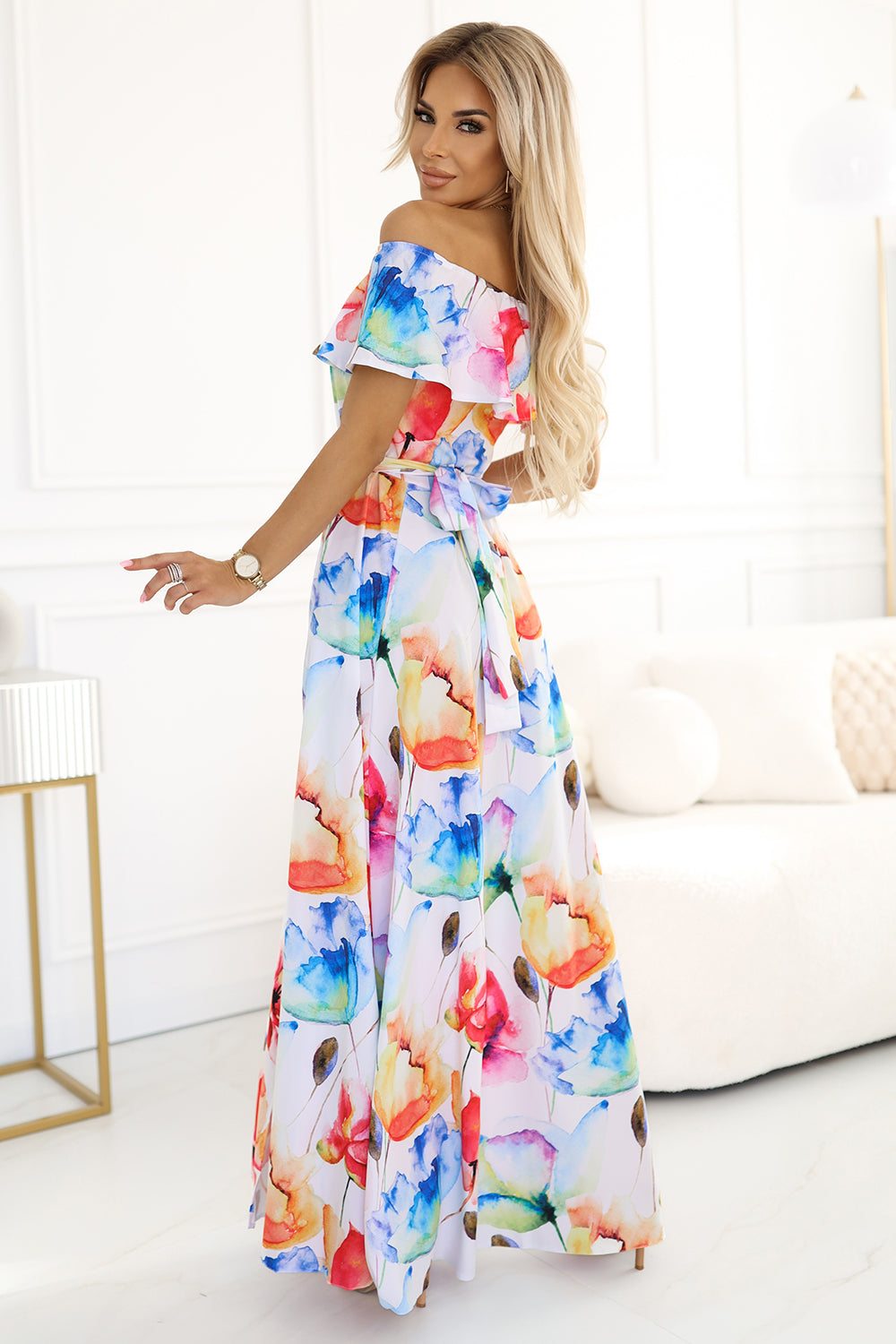 194-5 Long summer dress with a belt - colorful flower pattern ?