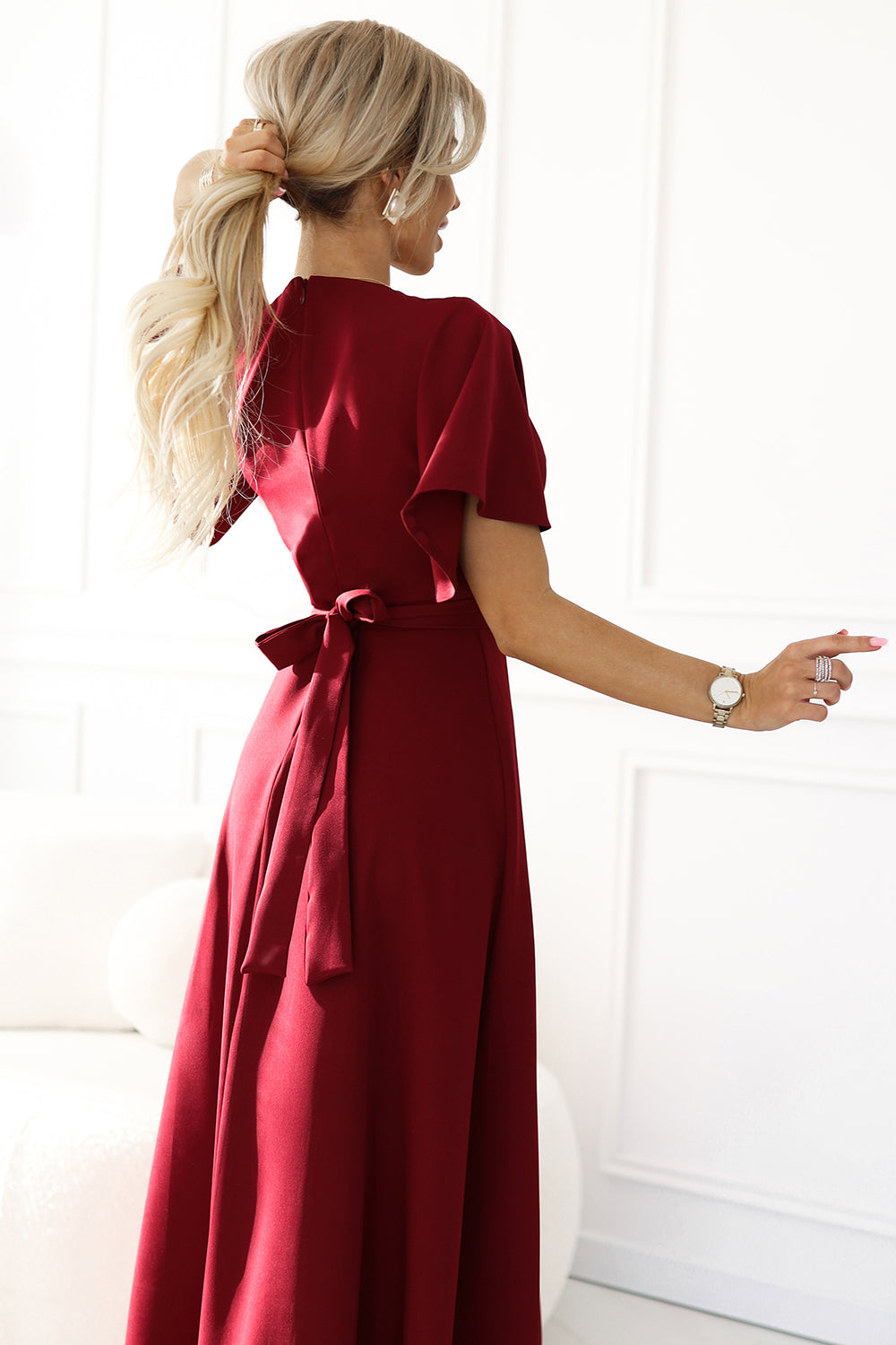 581-2 JENNIFER long dress with leg slit; sleeve and neckline - burgundy color