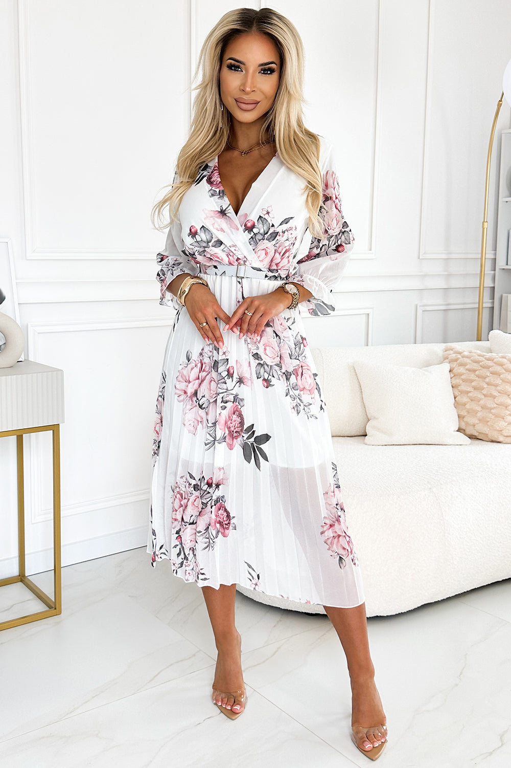 448-2 YUNA Pleated midi dress with a neckline and belt - roses on a white background