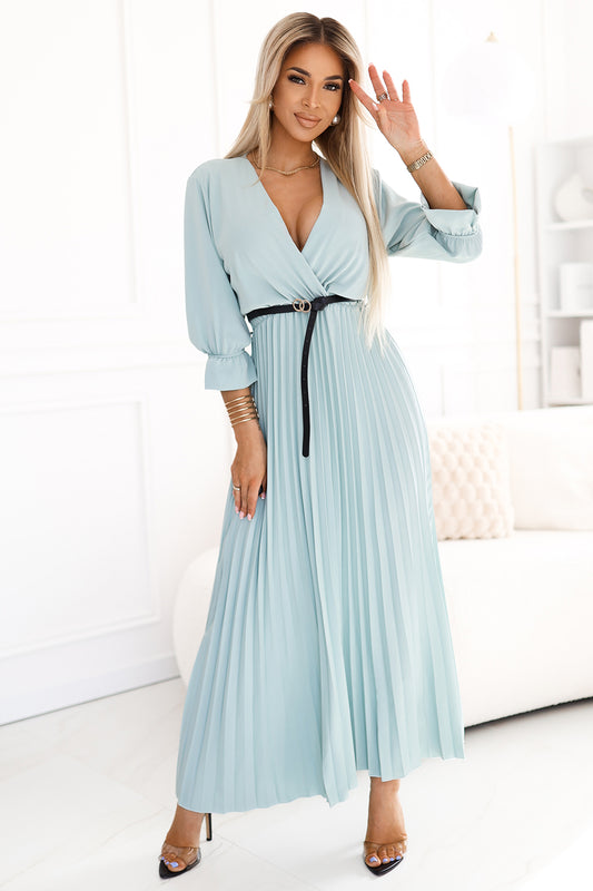 462-3 SERENA Pleated maxi dress with neckline; belt and 3/4 sleeves - Pastel Sage